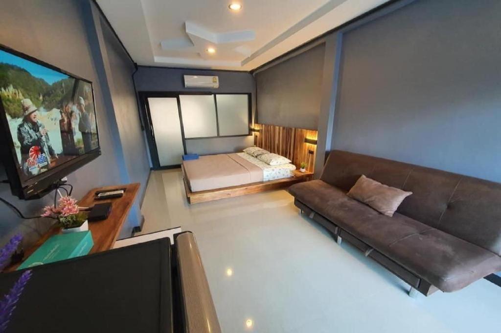 فندق Oyo 75305 T Park Pak Chong مو سي المظهر الخارجي الصورة